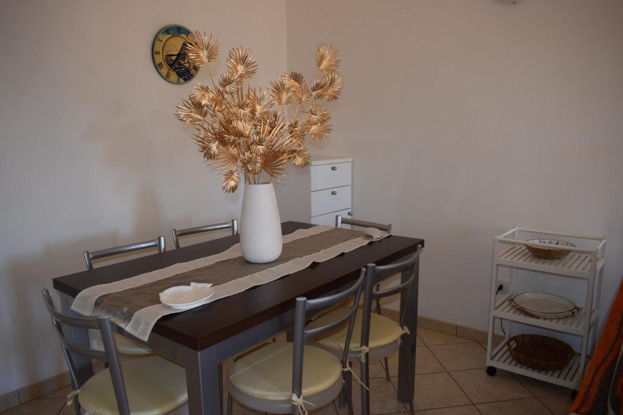 Casa Rosa Dei Venti Villa Пула Екстериор снимка
